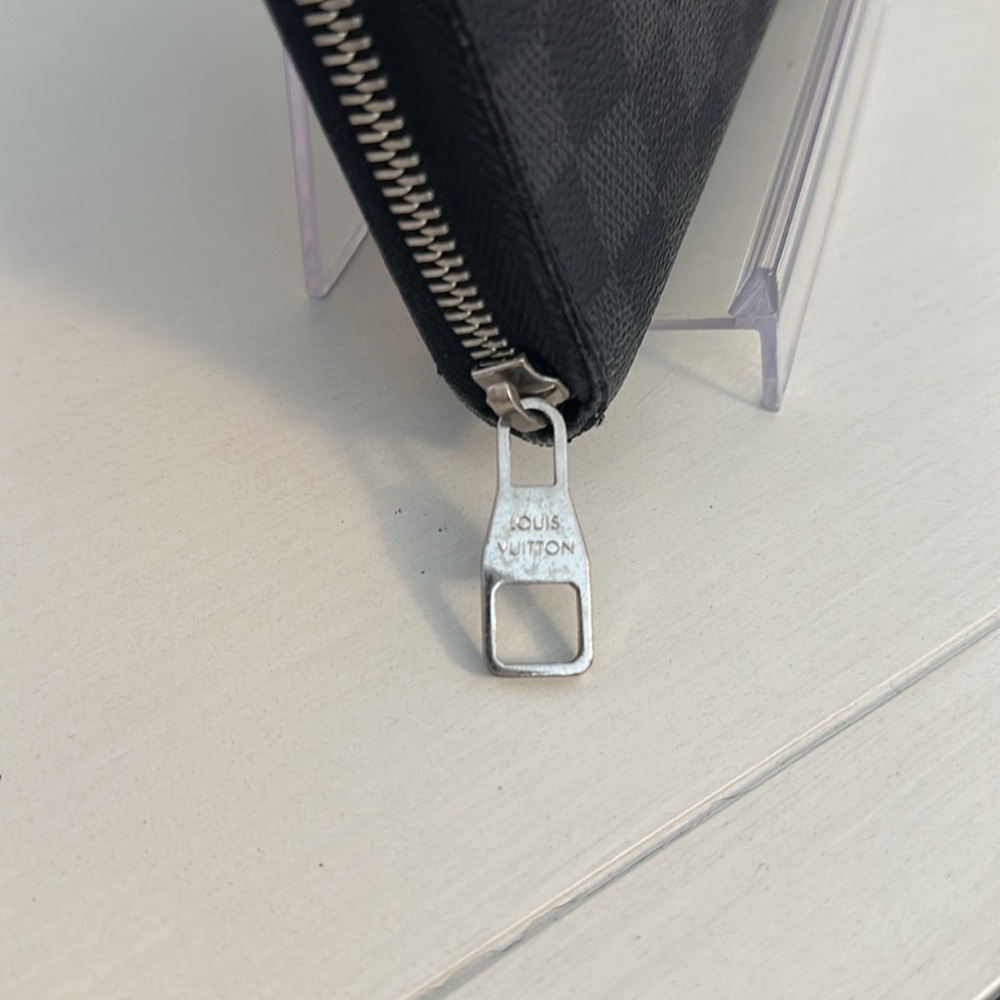 Louis Vuitton Damier Graphite Zippy Organizer - Picture 2 of 16
